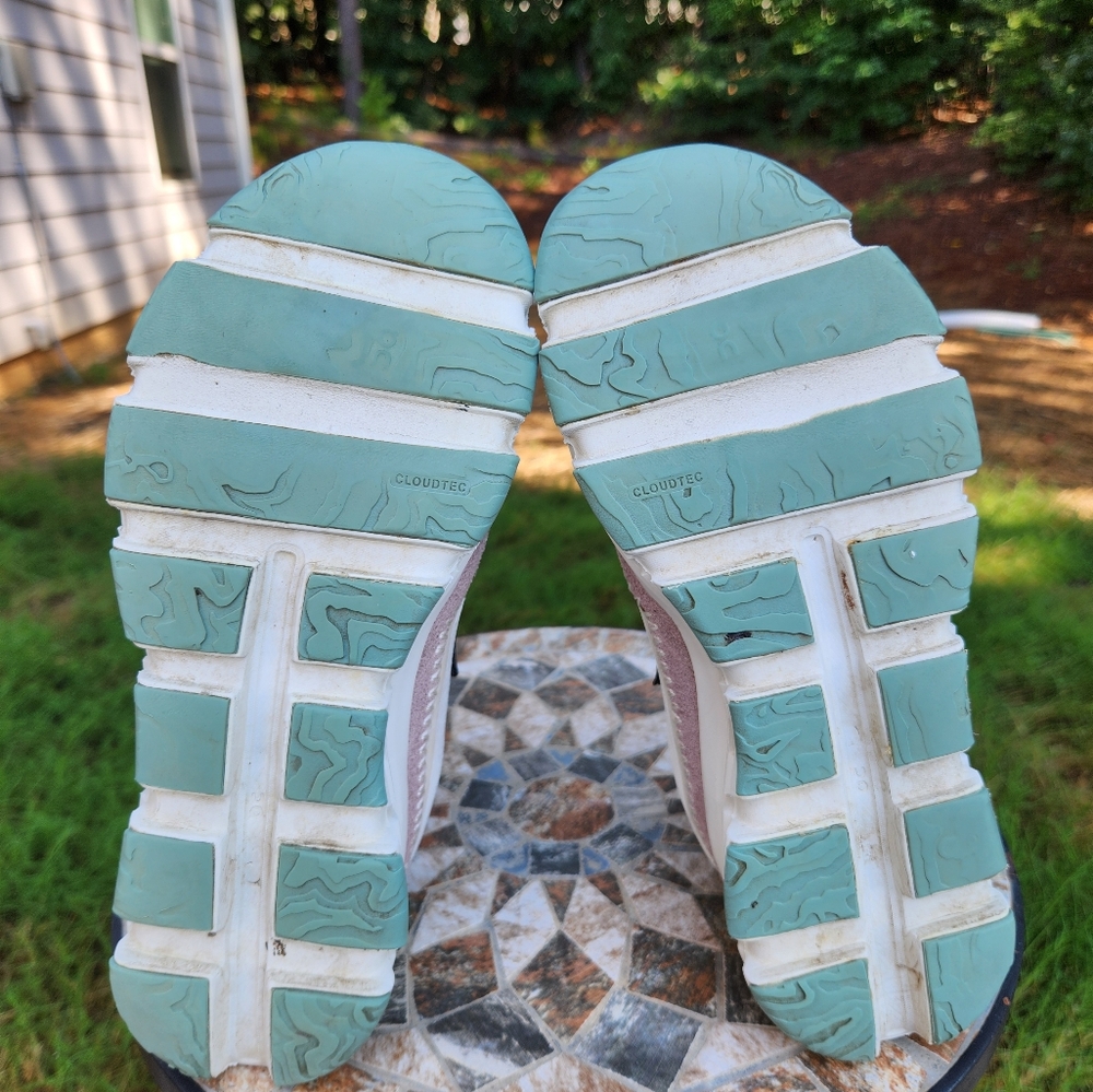 On Running White, Light Pink & Navy Athletic Shoes - Picture 8 of 12